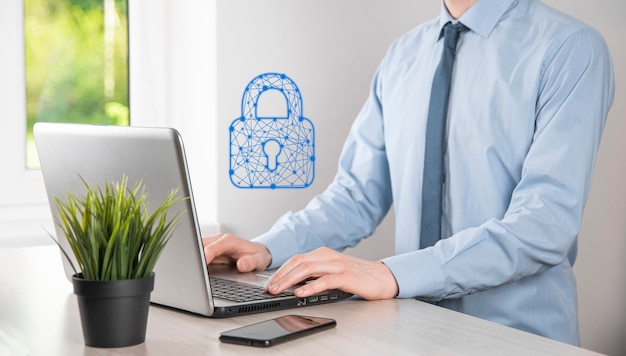 Co to jest naruszenie bezpieczeństwa danych osobowych i jakie może mieć skutki?