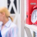 Ile trwa alarm i od czego zależy jego długość?