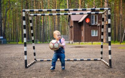 Jak zrobić bramkę dla dziecka z dostępnych w domu materiałów?