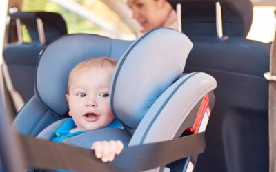 Jaki fotelik samochodowy 0-13 sprawdzi się podczas pierwszych podróży z dzieckiem?