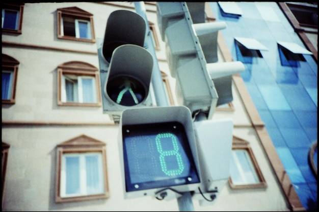 Jakie elementy elektroniczne spotykamy w systemach alarmowych?