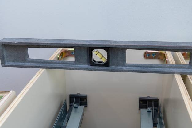 Jak zabezpieczyć mieszkanie na parterze przed włamaniem?